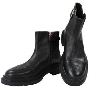 Chanel CC Cap Toe Lug Sole Leather Ankle Boots Black 39C US 9 Gold Zip